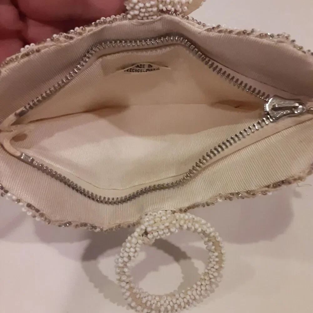 Vintage Czechoslovakia Beaded Mini Purse w/ Finger Rings